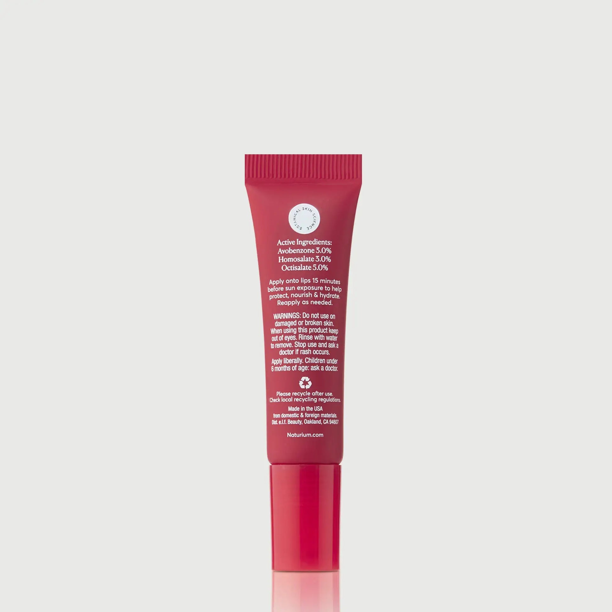 phyto-glow-lip-balm-spf-45-oasis-x0 NATR-10125_PhytoGlow_SPF_Oasis_primary_capon_back_bonebkgd_1.webp