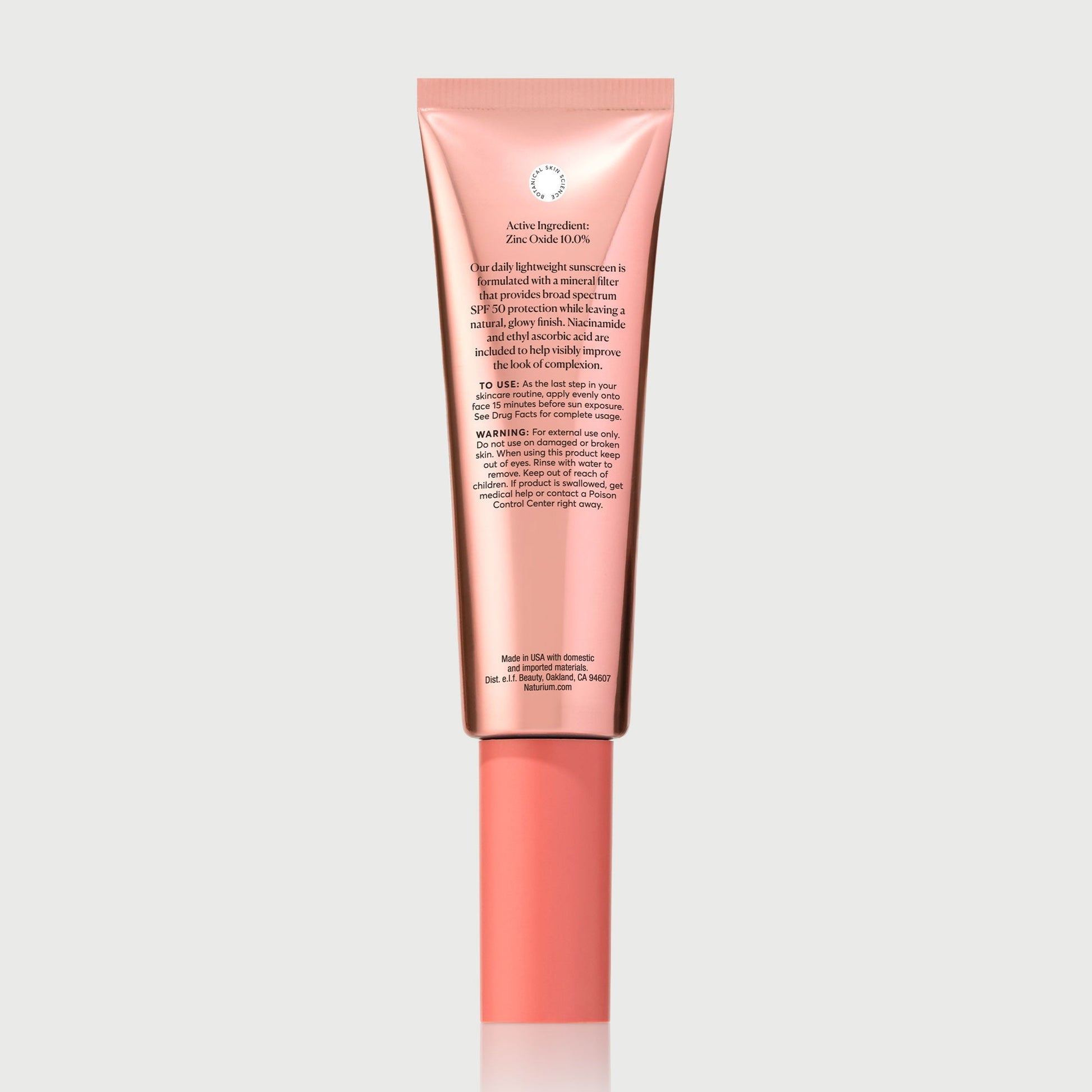 dew-glow-moisturizer-mineral-spf-50-v6 NATR-10163_Dew-Glow-Moisturizer-Mineral-SPF_back_capon-bonebkgd_a99e231e-ca92-4014-addb-f1e7b794e9ab.jpg