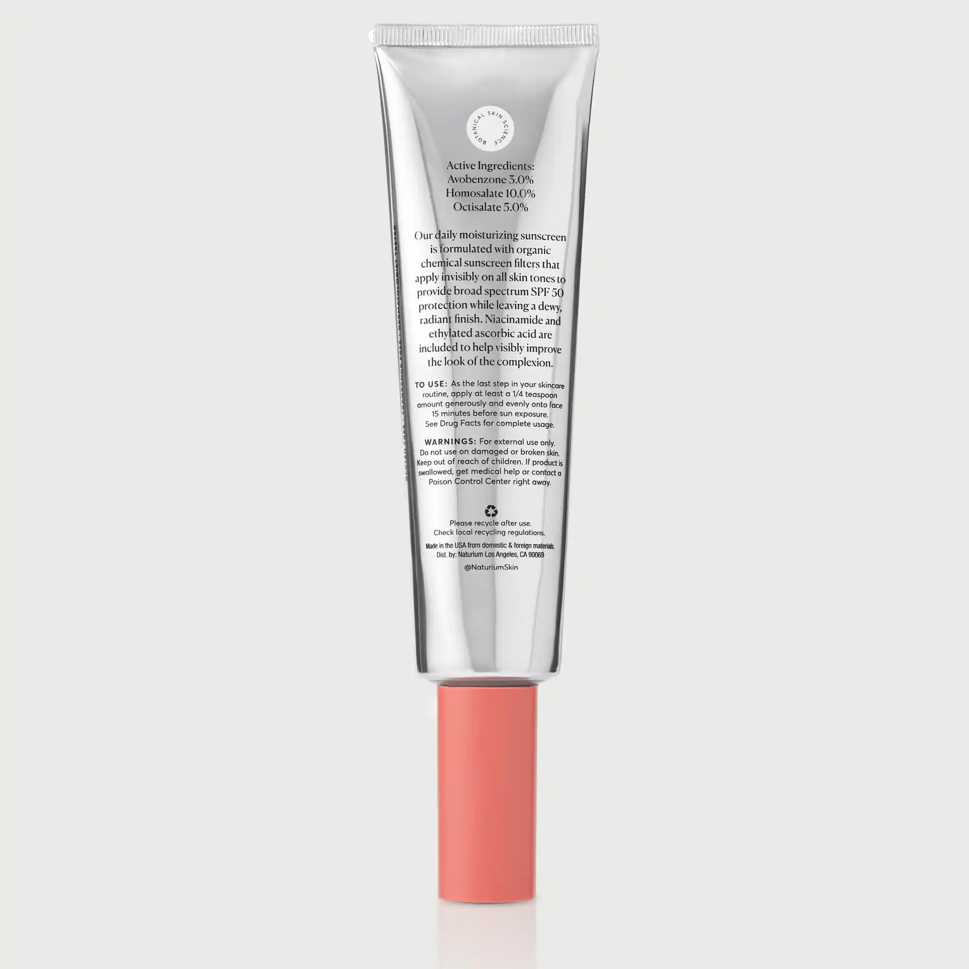 dew-glow-moisturizer-spf-50-jumbo-s2 NATR_Dew_Glow_Jumbo_Back_CapOn_bonebkgd.webp