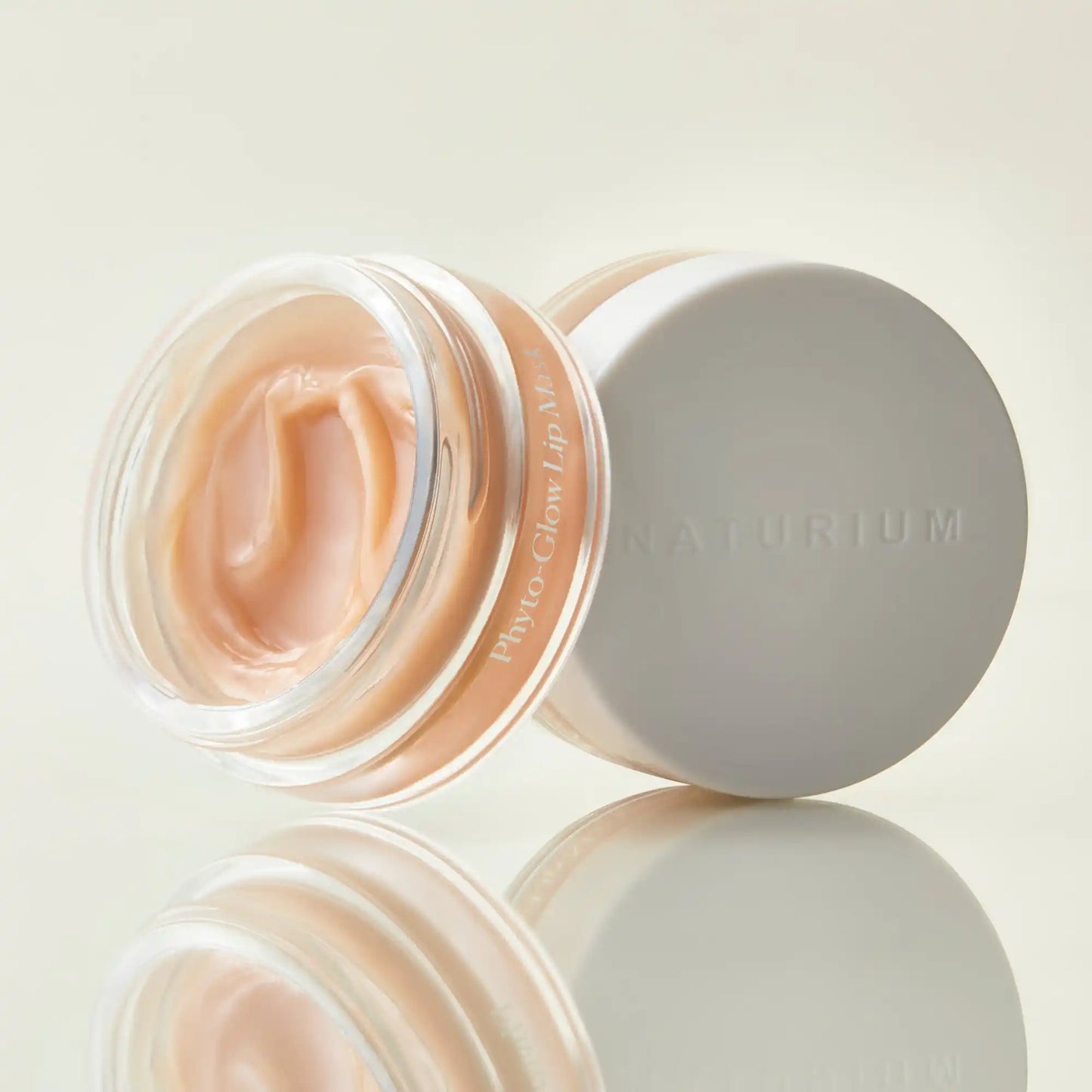 phyto-glow-lip-mask-k8 phyto-lipmask_0607-crop.webp