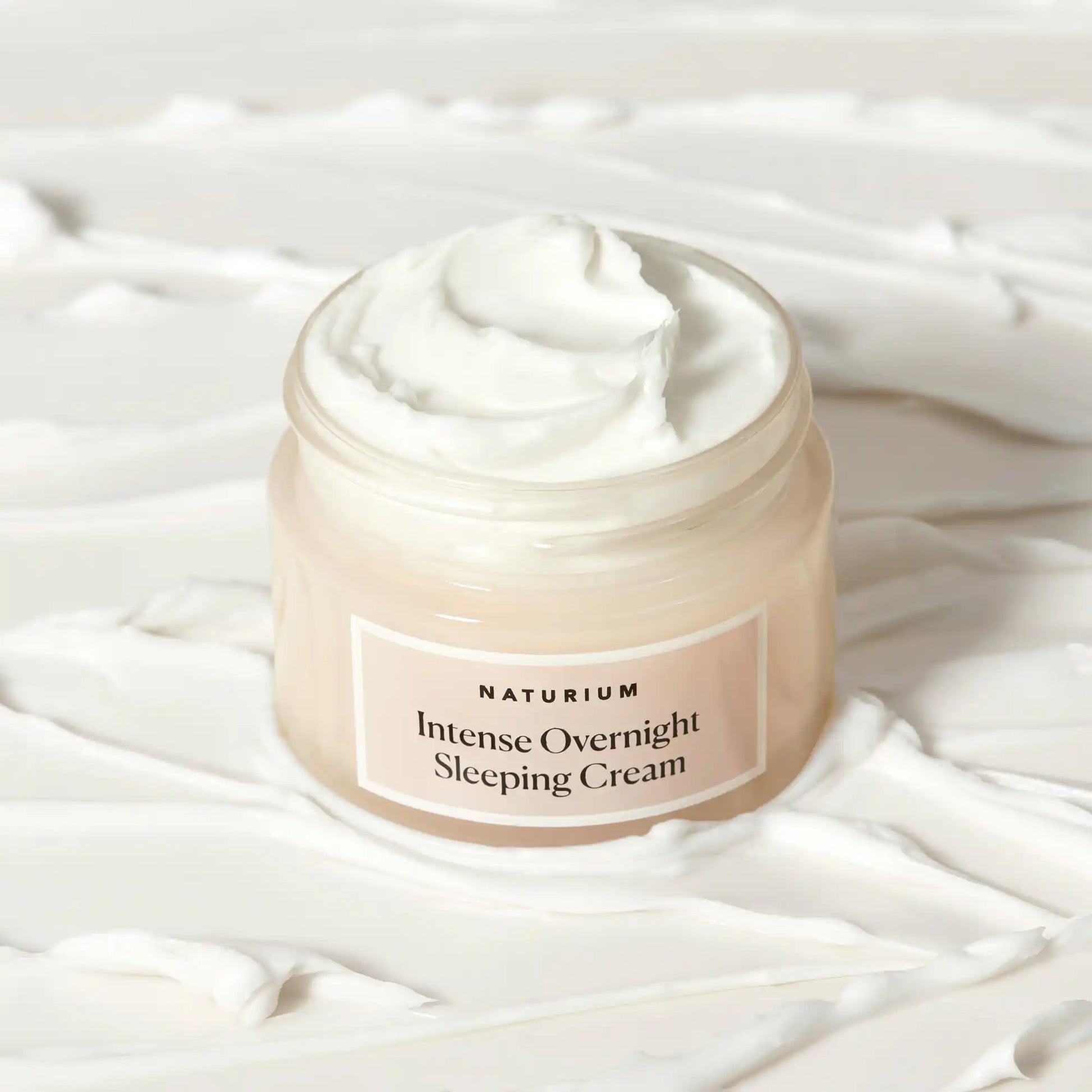 intense-overnight-sleeping-cream-f9 sleepingcream_0880-crop_1.webp